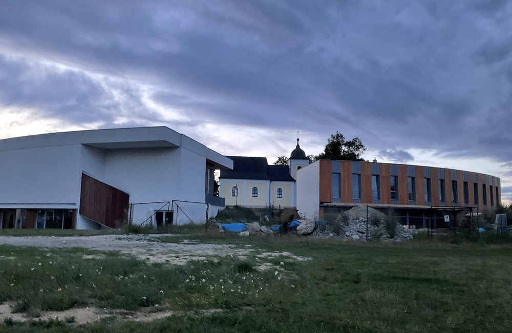 FOTO: História na betónových šachtách medzi panelákmi sídliska Rozkvet, foto 10