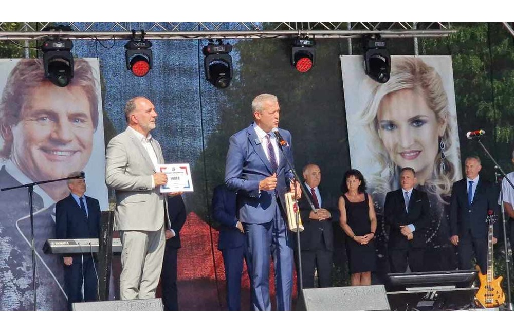 FOTO: Oslavy v mestách Trenčianskeho kraja, foto 27