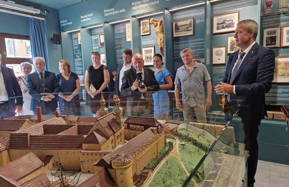 FOTO: Oslavy v mestách Trenčianskeho kraja, foto 29