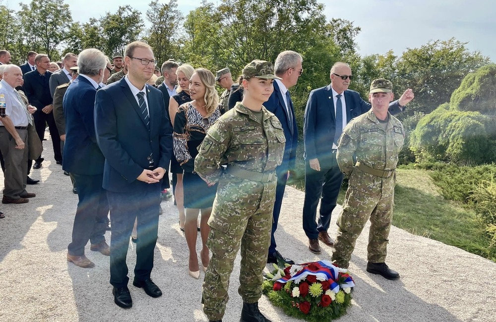 FOTO: Oslavy 79. výročia Slovenského národného povstania v Trenčianskom kraji, foto 1