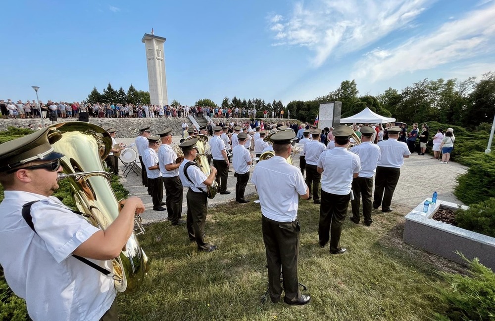 FOTO: Oslavy 79. výročia Slovenského národného povstania v Trenčianskom kraji, foto 5