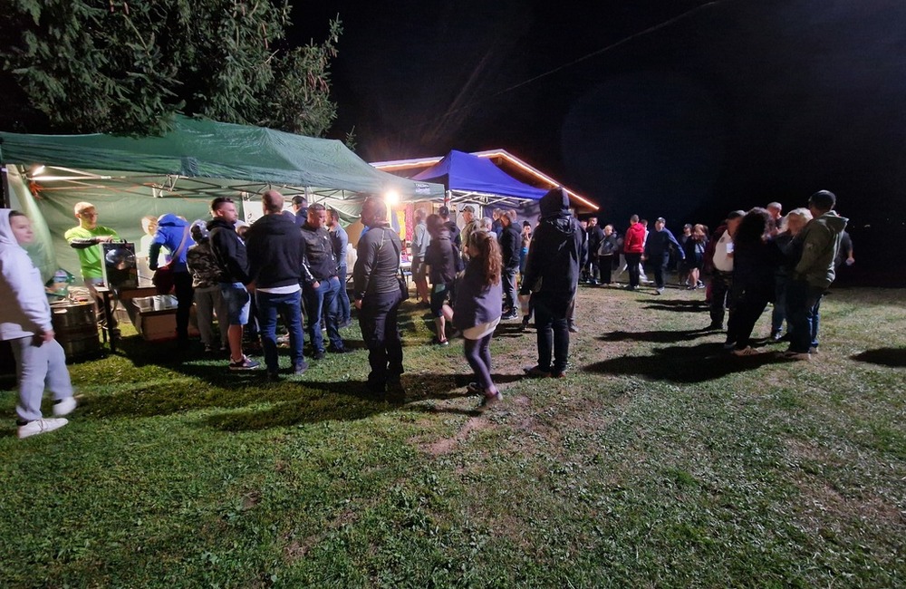 FOTO: Partizánska vatra v obci Cigeľ, foto 1