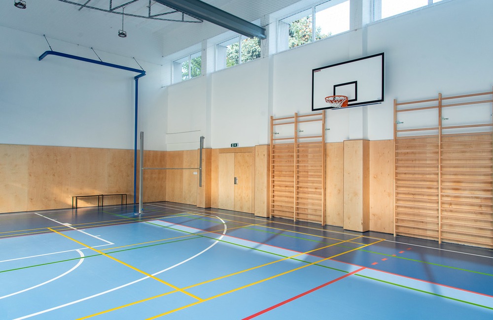 FOTO: Do dvoch škôl Trenčianskeho kraja pribudli moderné športoviská, foto 15