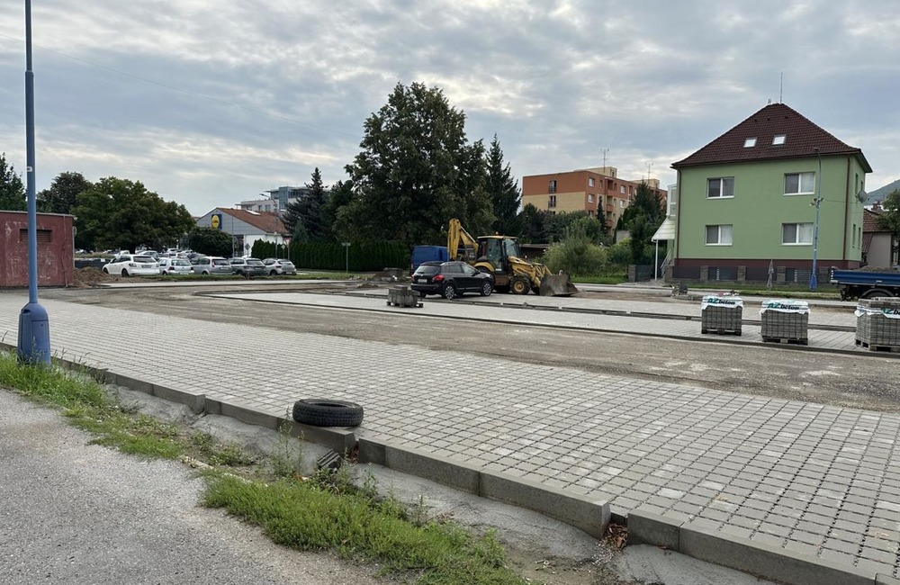 FOTO: V Dubnici nad Váhom sa zvyšuje komfort obyvateľov, foto 2