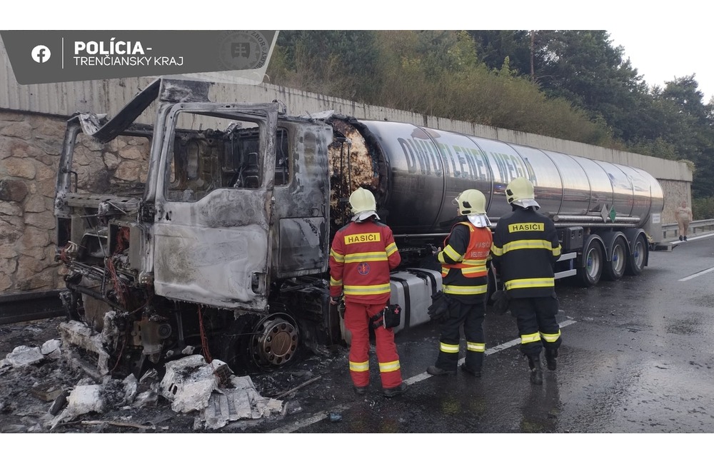 FOTO: Rýchly zásah hasičov pri požiari cisterny na diaľnici D1, foto 9