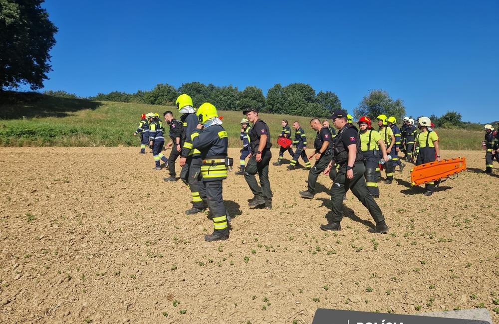 FOTO: Taktické cvičenie hasičov a policajtov v blízkosti Púchova, foto 1