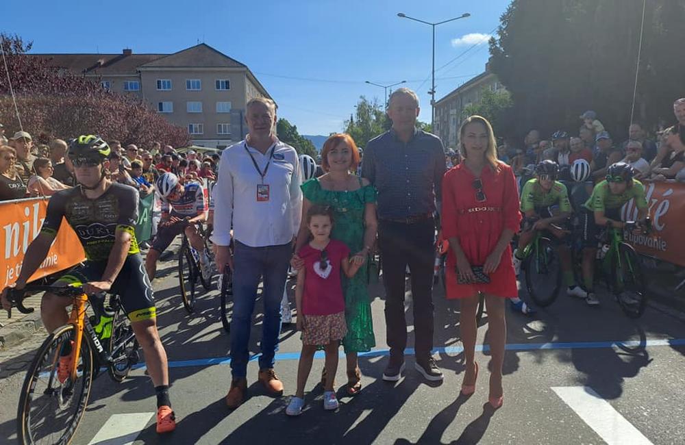 FOTO: Štvrtá etapa pretekov Okolo Slovenska odštartovala v Prievidzi, foto 5