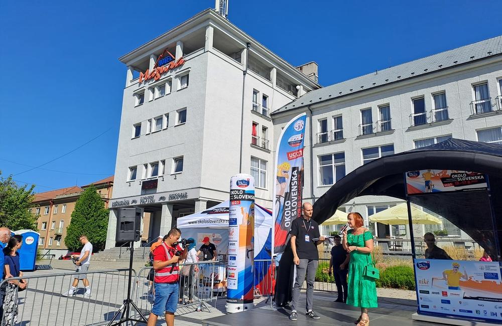 FOTO: Štvrtá etapa pretekov Okolo Slovenska odštartovala v Prievidzi, foto 7