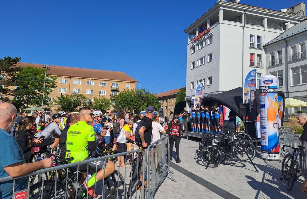 FOTO: Štvrtá etapa pretekov Okolo Slovenska odštartovala v Prievidzi, foto 9
