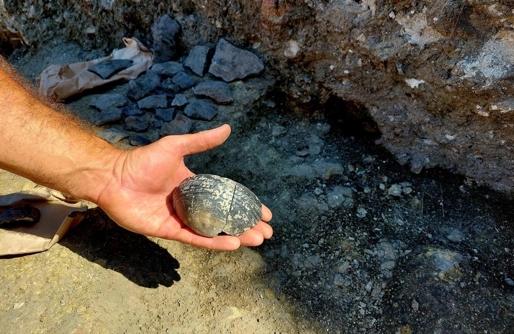 FOTO: Trenčiansky hrad odkrýva svoje tajomstvá. Prepíšu nové objavy archeológov jeho históriu?, foto 2