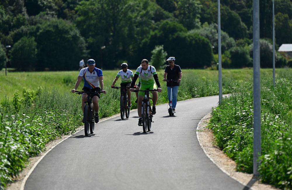 FOTO: Otvorenie novej cyklotrasy v Partizánskom, foto 9