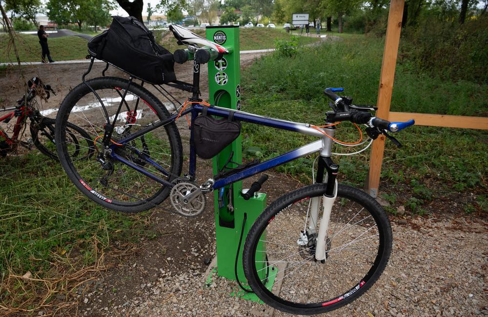 FOTO: Otvorenie nového úseku Hornonitrianskej cyklomagistrály z Partizánskeho do Malých Bielic, foto 23