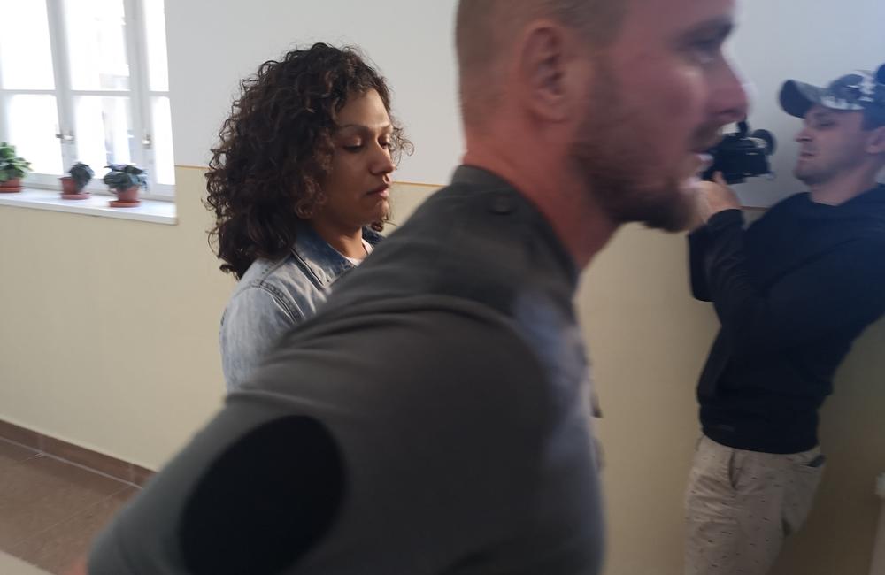 FOTO: Transvestita Kim opäť na súde vyvádzal. Žiadal prepustenie na kauciu, foto 8