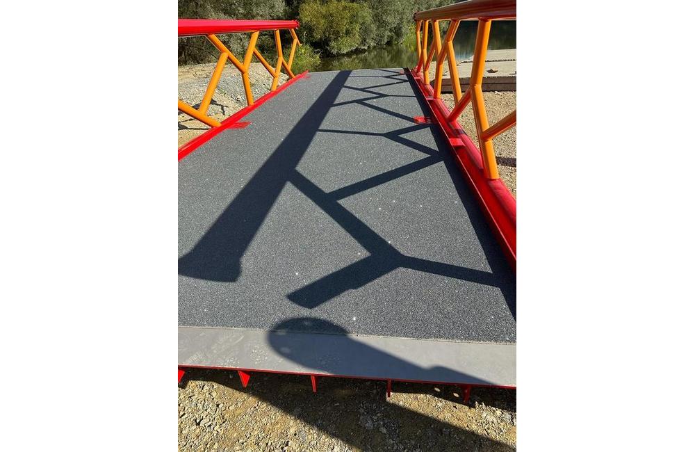 FOTO: Budovanie cyklomostu v okrese Púchov, foto 6