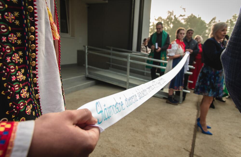 FOTO: Zmodernizované priestory internátu a kaštieľa v okrese Ilava, foto 1