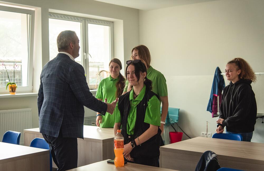 FOTO: Zmodernizované priestory internátu a kaštieľa v okrese Ilava, foto 10