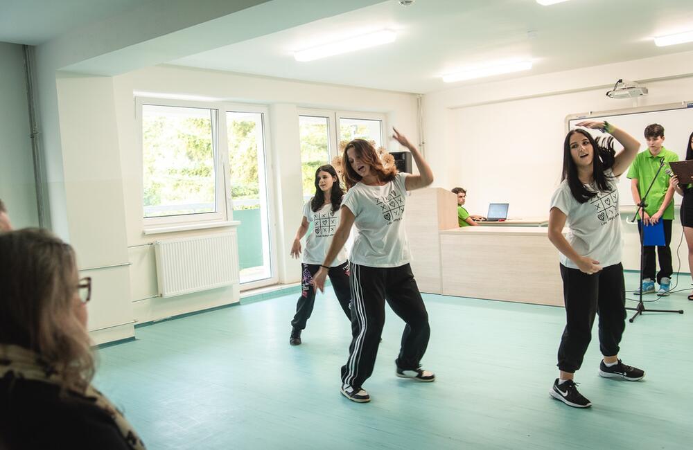 FOTO: Zmodernizované priestory internátu a kaštieľa v okrese Ilava, foto 18