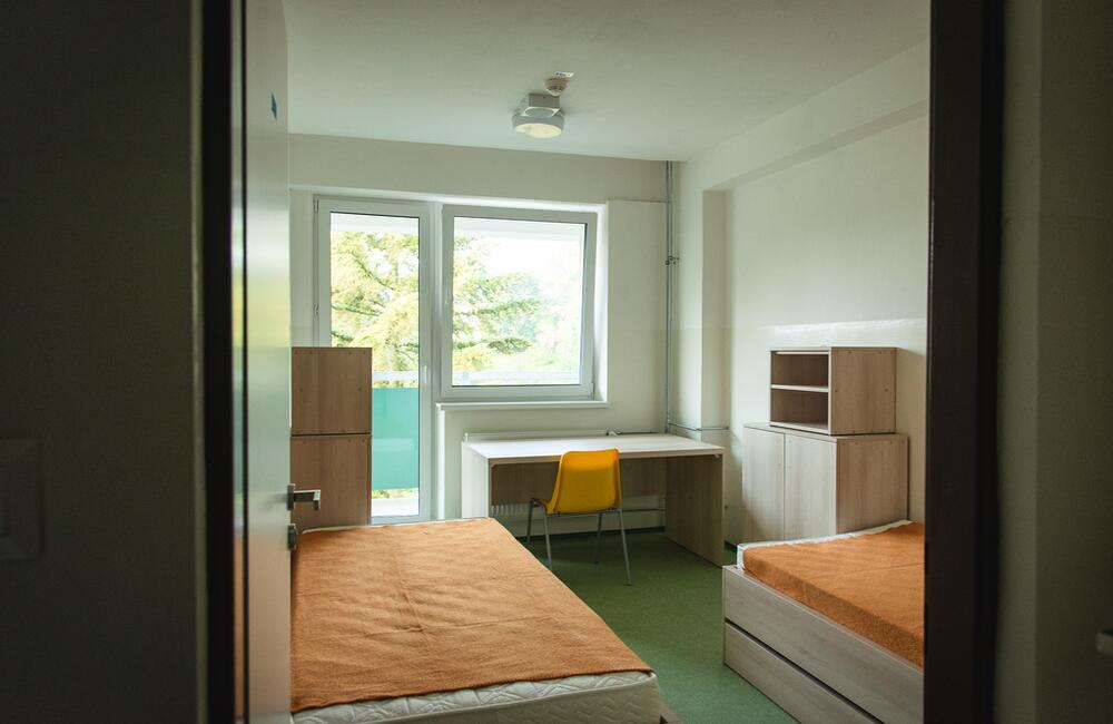 FOTO: Zmodernizované priestory internátu a kaštieľa v okrese Ilava, foto 26