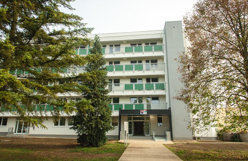 FOTO: Zmodernizované priestory internátu a kaštieľa v okrese Ilava, foto 28