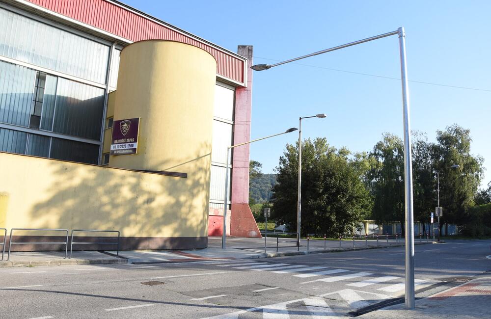 FOTO: Obnova priechodu pri zimnom štadióne v Trenčíne, foto 2
