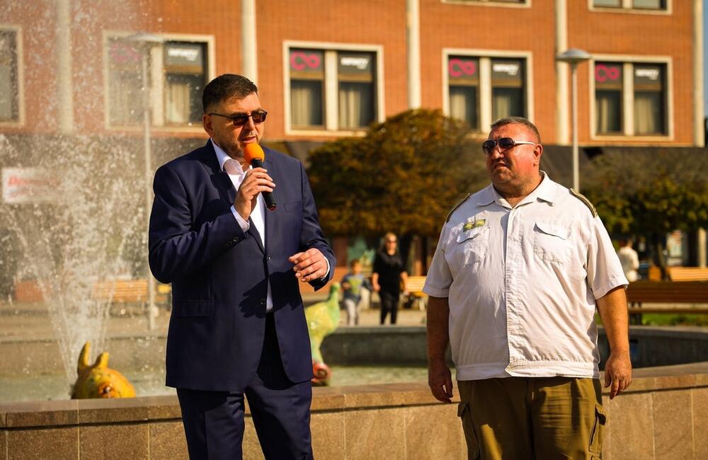 FOTO: Unikátna prehliadka veteránov v Partizánskom, foto 7