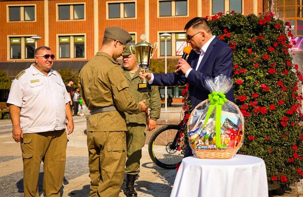 FOTO: Unikátna prehliadka veteránov v Partizánskom, foto 25