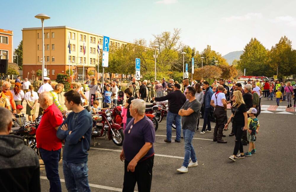 FOTO: Unikátna prehliadka veteránov v Partizánskom, foto 26