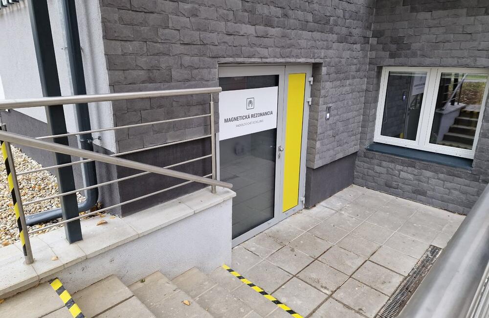 FOTO: Nové oddelenie magnetickej rezonancie v trenčianskej nemocnici, foto 5