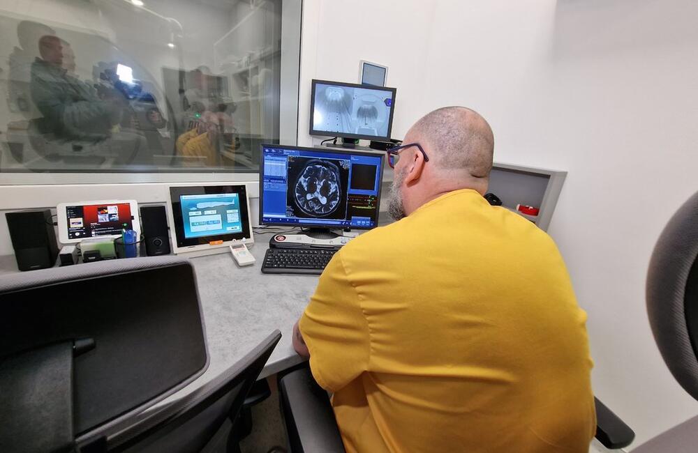 FOTO: Nové oddelenie magnetickej rezonancie v trenčianskej nemocnici, foto 8