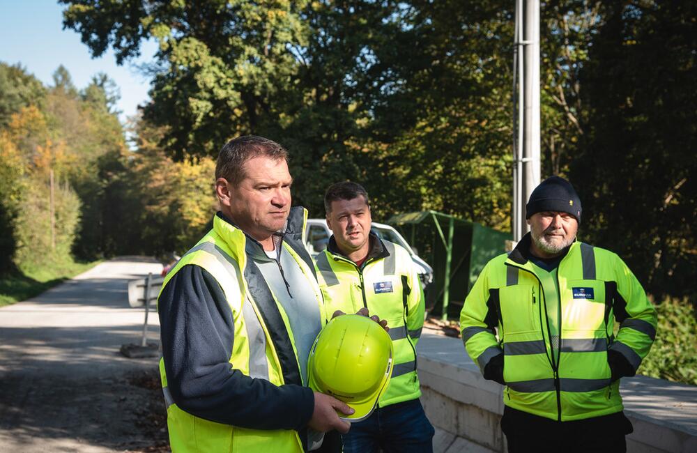 FOTO: Modernizácia cesty z Veľkých Uheriec do Skýcova, foto 5