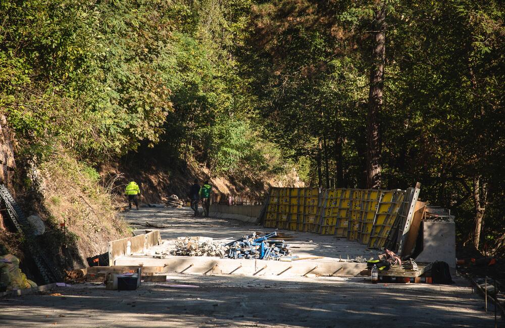 FOTO: Modernizácia cesty z Veľkých Uheriec do Skýcova, foto 10