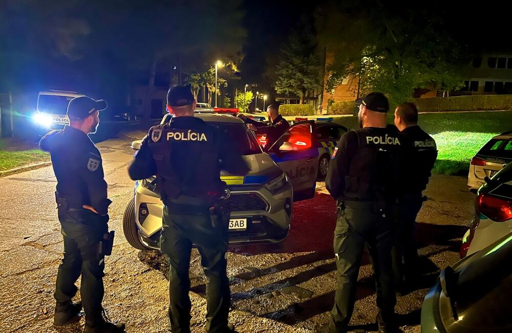 FOTO: Bezpečnostná akcia policajtov z Bánoviec odhalila viacero priestupkov, foto 5
