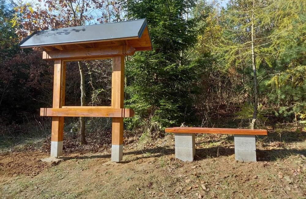 FOTO: Obec, ktorá sa pýši najväčším slovenským znakom, pripravuje ďalšiu atrakciu, foto 7