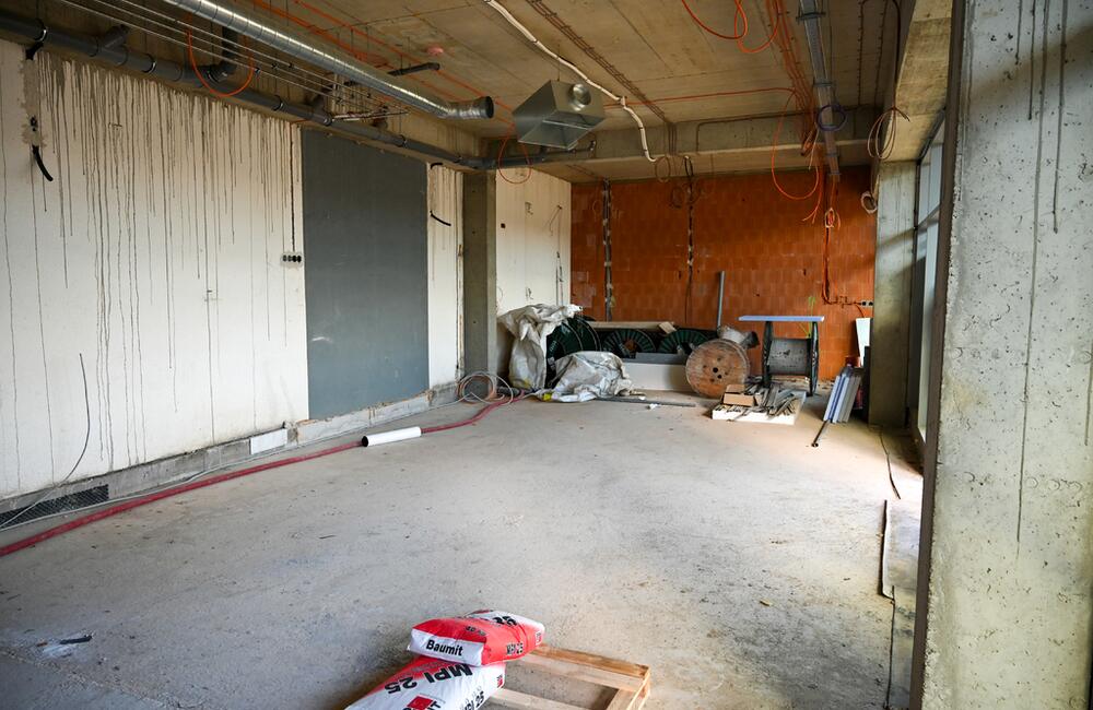 FOTO: Práce na hokejovej hale v Trenčíne postupne finišujú, foto 4