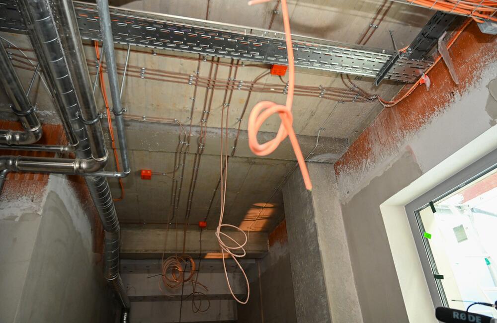 FOTO: Práce na hokejovej hale v Trenčíne postupne finišujú, foto 7