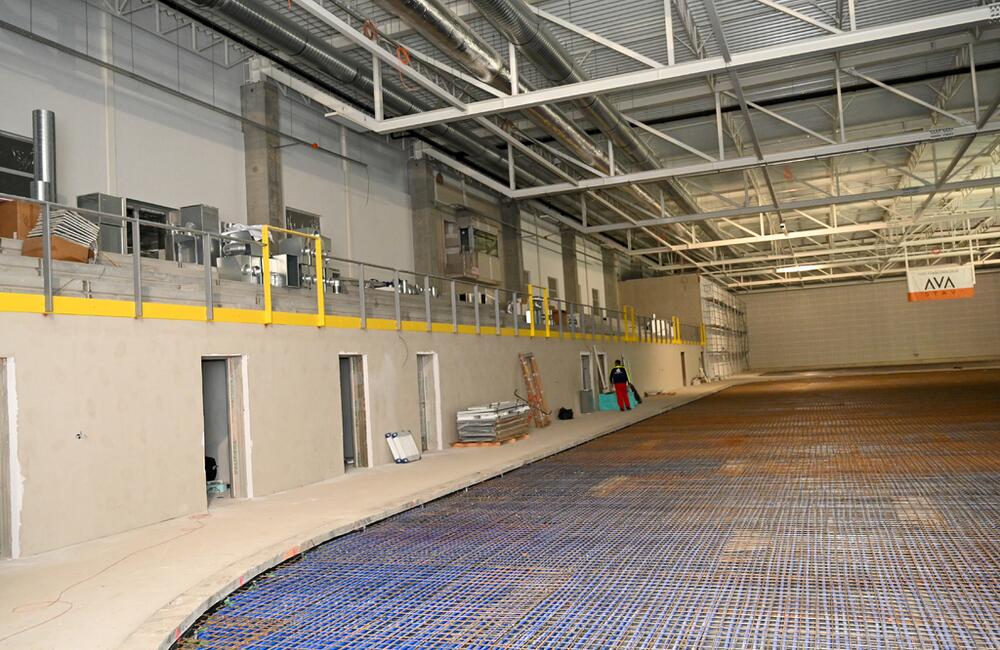 FOTO: Práce na hokejovej hale v Trenčíne postupne finišujú, foto 9