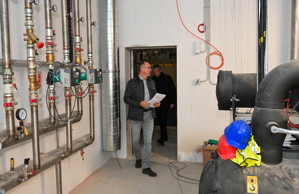 FOTO: Práce na hokejovej hale v Trenčíne postupne finišujú, foto 23