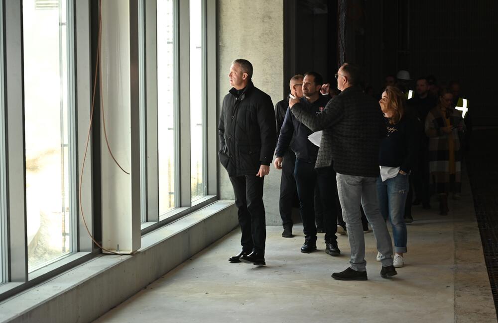 FOTO: Práce na hokejovej hale v Trenčíne postupne finišujú, foto 30