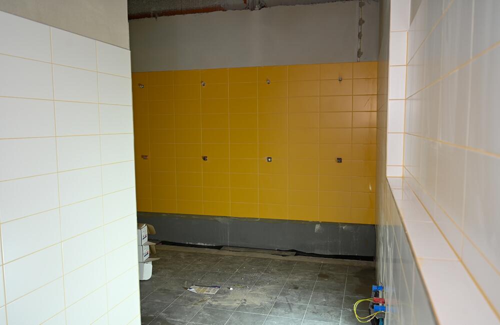 FOTO: Práce na hokejovej hale v Trenčíne postupne finišujú, foto 36