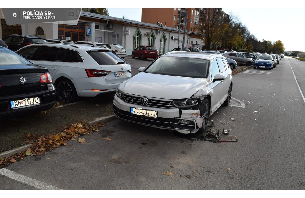 FOTO: Vodička v meste na Považí spôsobila nehodu a ušla. Na rováši má toho omnoho viac, foto 1