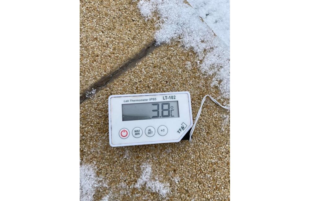 FOTO: Trúfli by ste si? Pre týchto ľudí má voda v letnom bazéne konečne tú správnu teplotu, foto 1