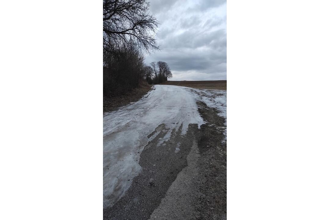 FOTO: Upozornenie pre vodičov: Do tejto ulice nevchádzajte, nie je to bezpečné, foto 1