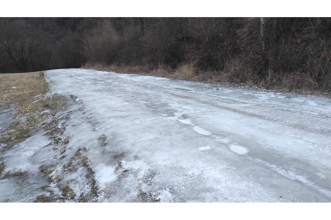 FOTO: Upozornenie pre vodičov: Do tejto ulice nevchádzajte, nie je to bezpečné, foto 6