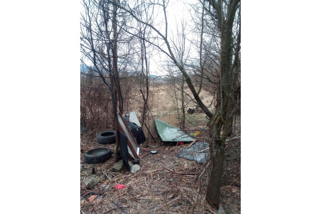 FOTO: Čierna skládka v Handlovej, foto 8