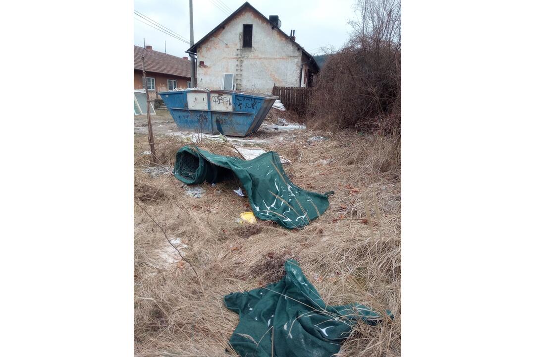 FOTO: Čierna skládka v Handlovej, foto 14