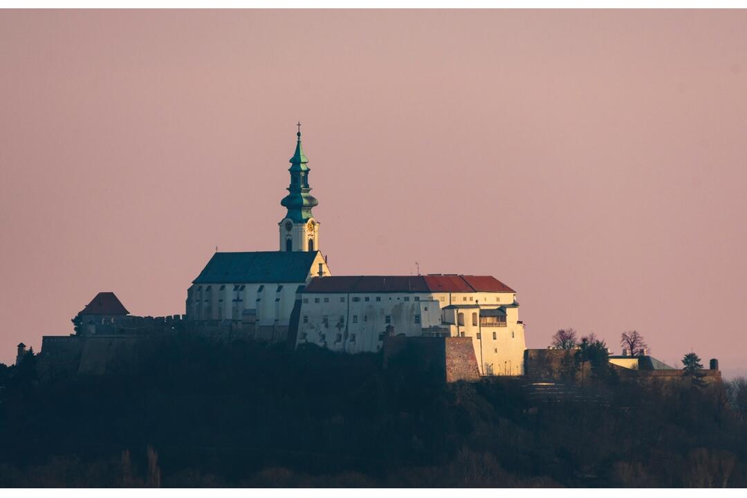 FOTO: Hrady a zámky z neobvyklých uhlov objektívom trenčianskeho fotografa, foto 44