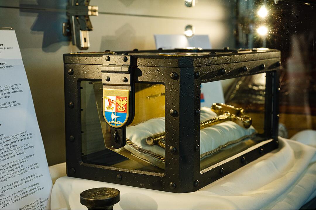 FOTO: Historický odkaz regiónu vo vestibule župného úradu, foto 11