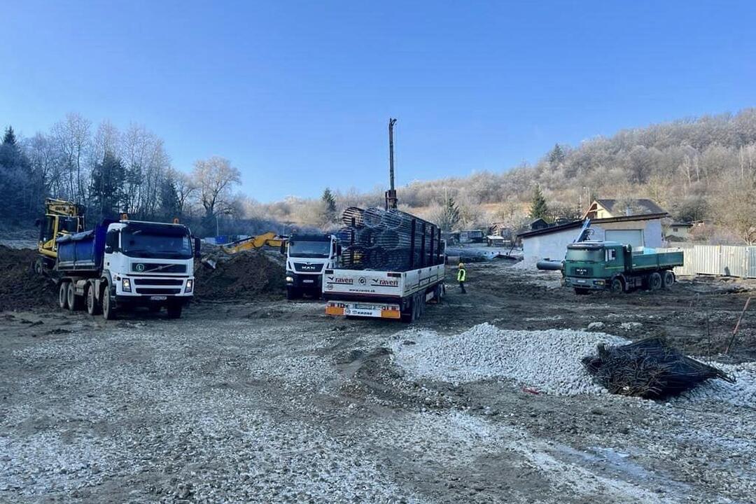 FOTO: V Považskej Bystrici odštartovala dlhoočakávaná investícia, foto 1