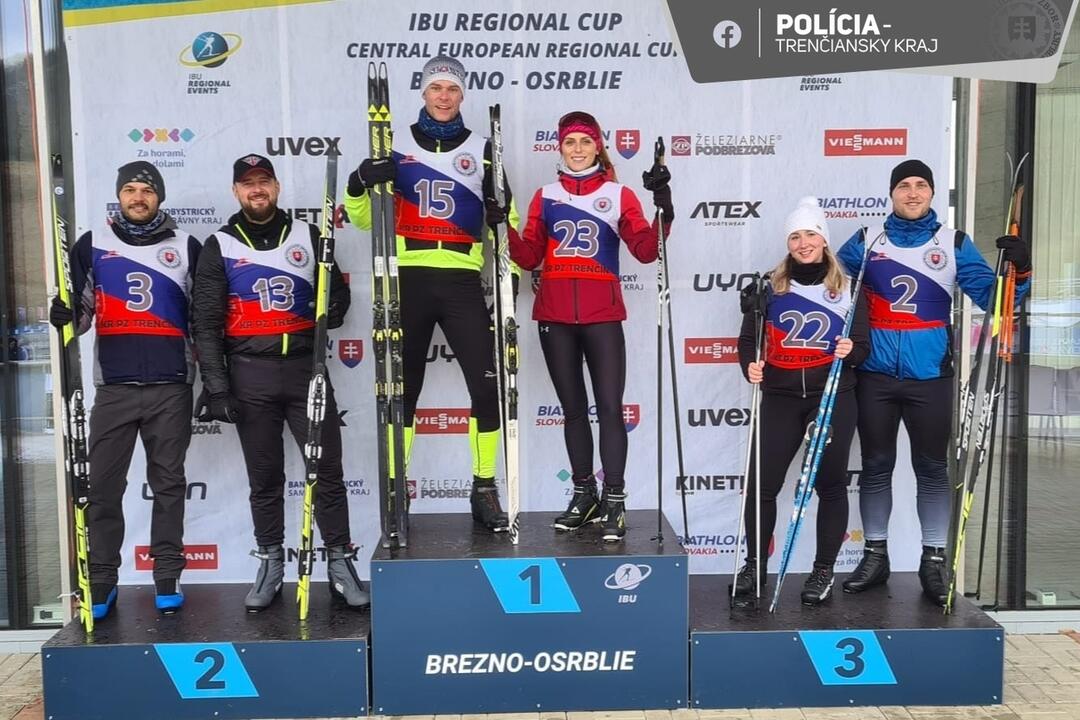 FOTO: Majstrovstvá Krajského riaditeľstva Policajného zboru v Trenčíne v brannom lyžovaní, foto 9