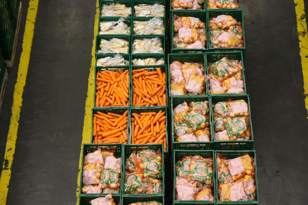FOTO: Odkiaľ prichádzajú vaše potraviny? Navštívili sme centrálny sklad Kauflandu, foto 33